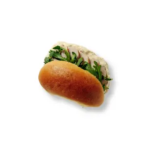 Kip- en rucolasandwich